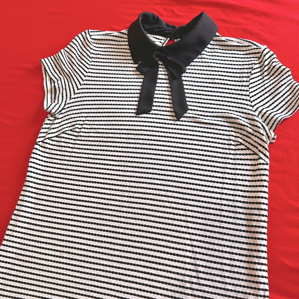 CeCe Striped Short Sleeve Peter Pan Collar Bow Detail Top